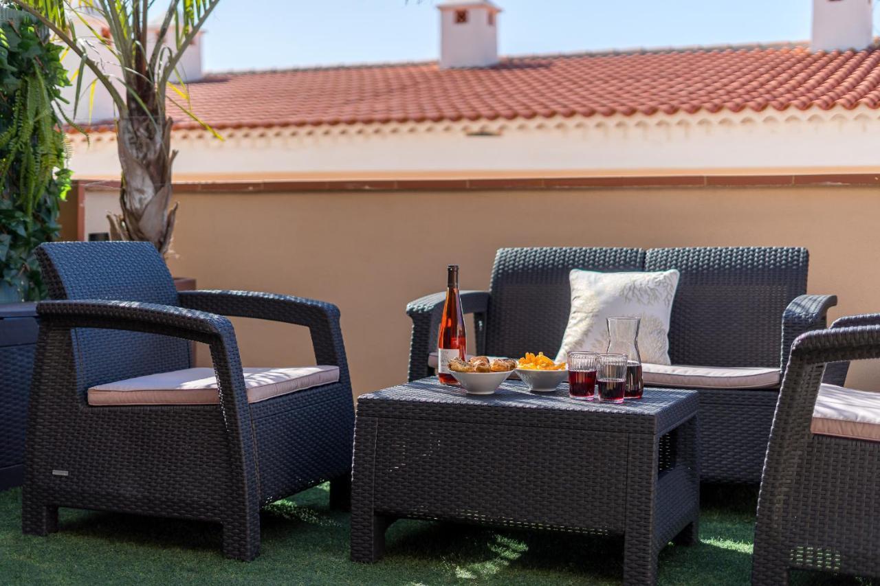 Modern With Large Terrasse, Bbq, Fast Wifi, 2 Pools * Puerto de Santiago (Tenerife)