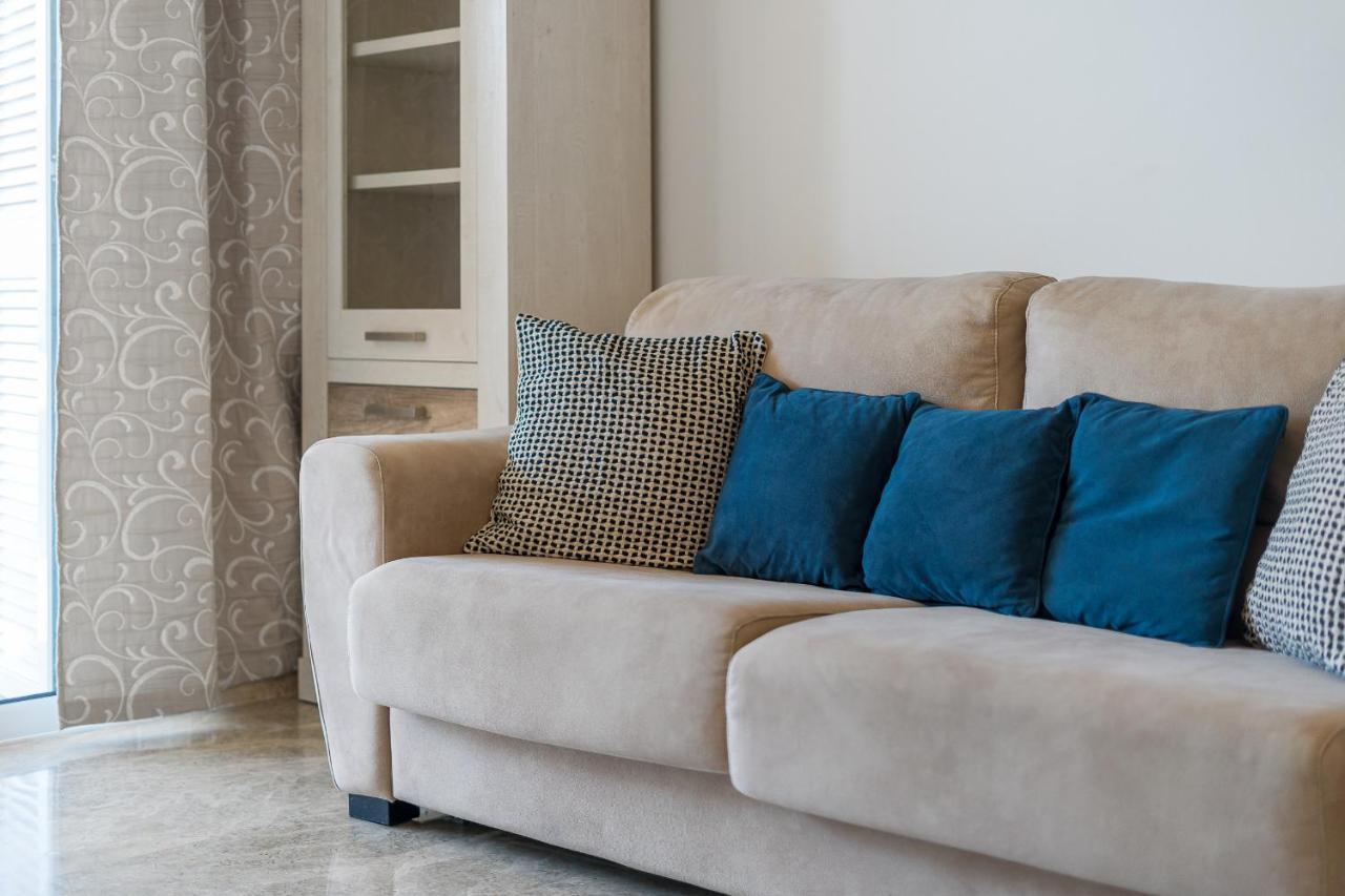 Modern With Large Terrasse, Bbq, Fast Wifi, 2 Pools Appartement